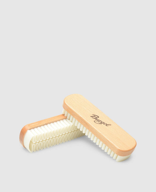 Suede Brush - White